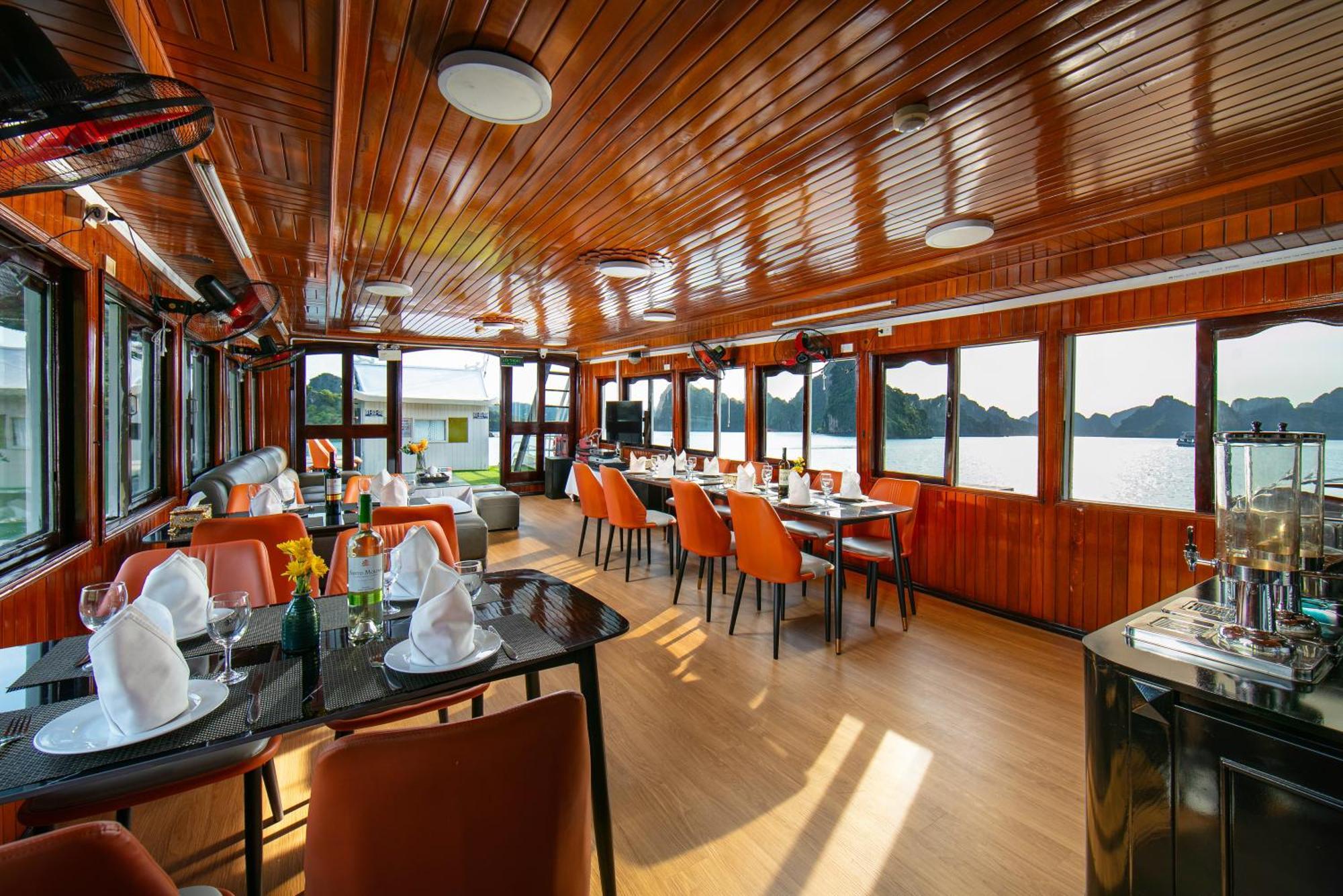 Halong Fantasea Cruise Hotell Ha Long Exteriör bild